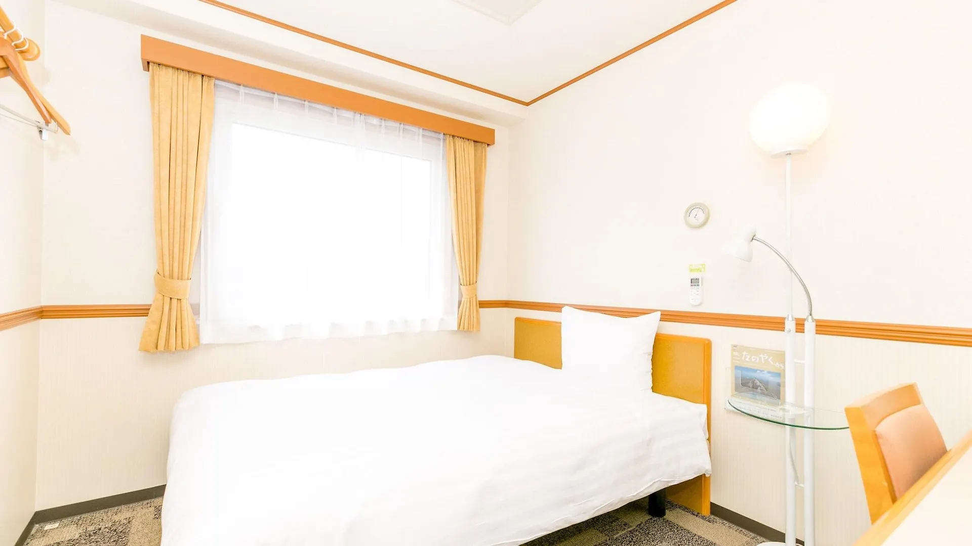 Toyoko Inn Yokohama Kannai 3*, Yokohama (Kanagawa)