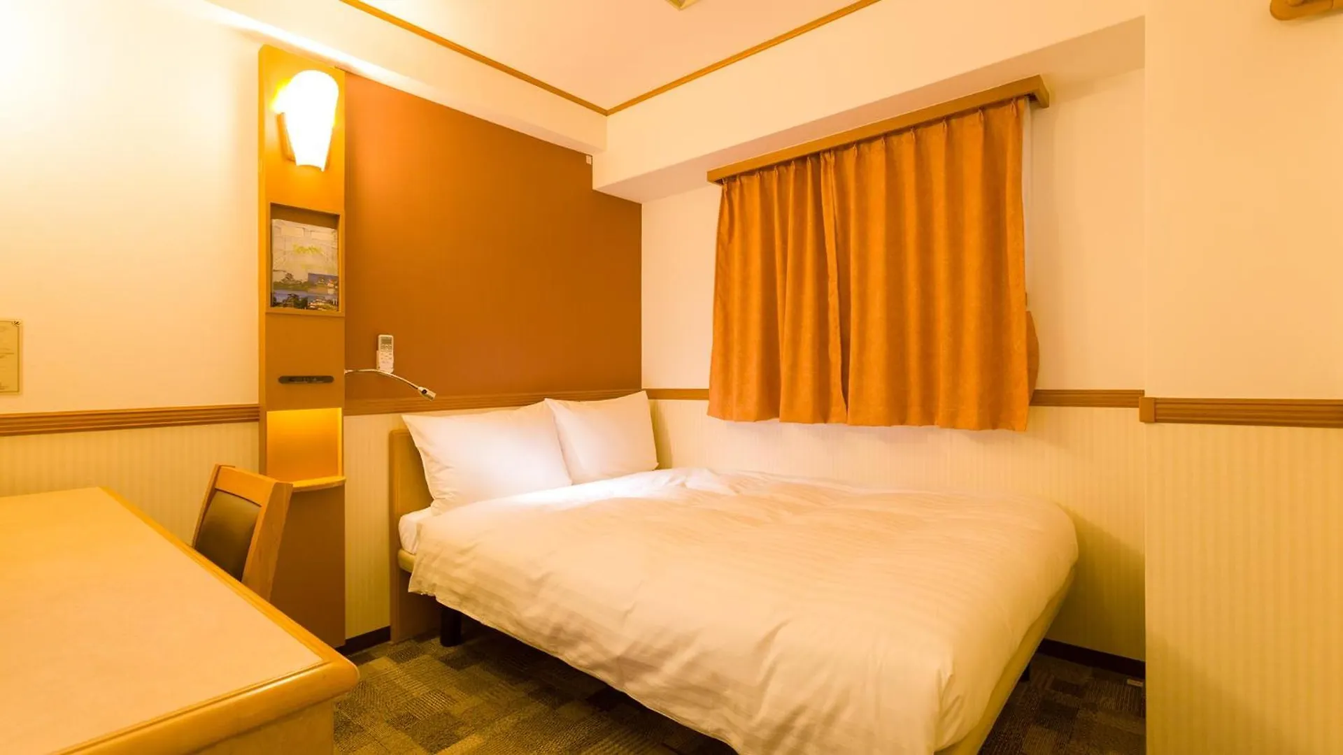Toyoko Inn Yokohama Kannai Japon