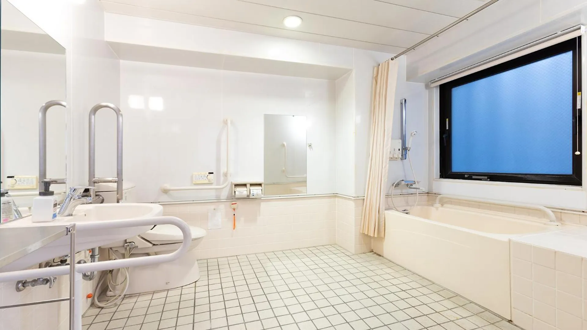 Hotel Toyoko Inn Yokohama Kannai